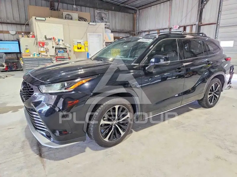 2022 Toyota Highlander фото