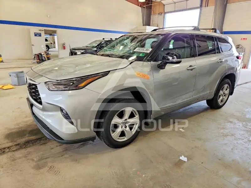 2022 Toyota Highlander фото