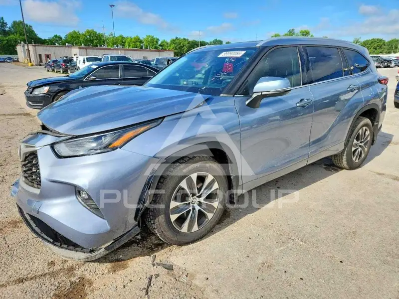 2022 Toyota Highlander фото
