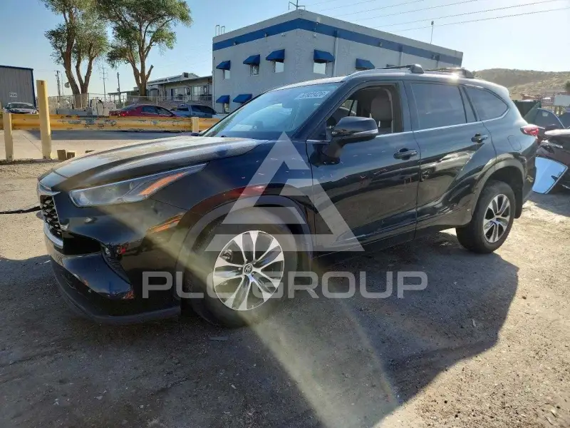 2022 Toyota Highlander фото