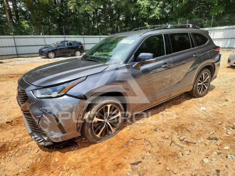 2022 Toyota Highlander фото