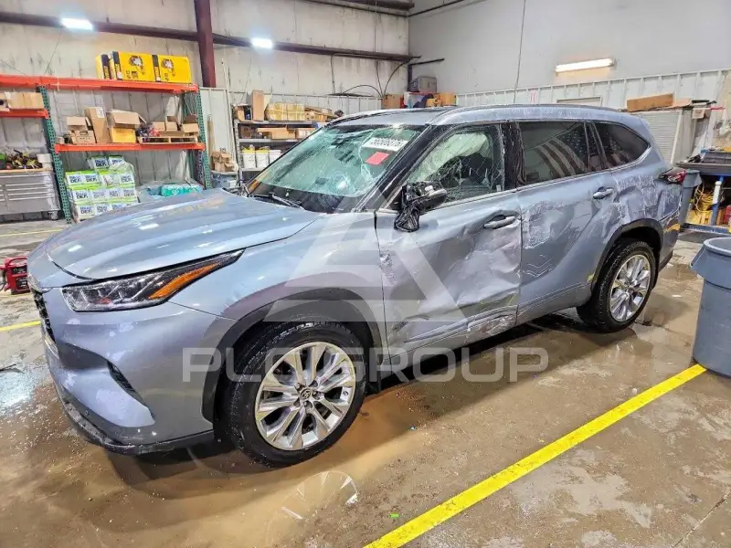 2022 Toyota Highlander фото