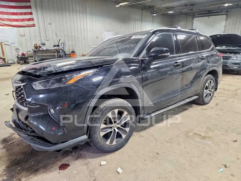 2022 Toyota Highlander фото