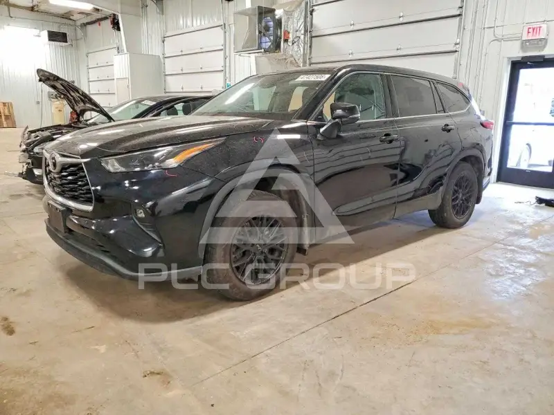 2022 Toyota Highlander фото