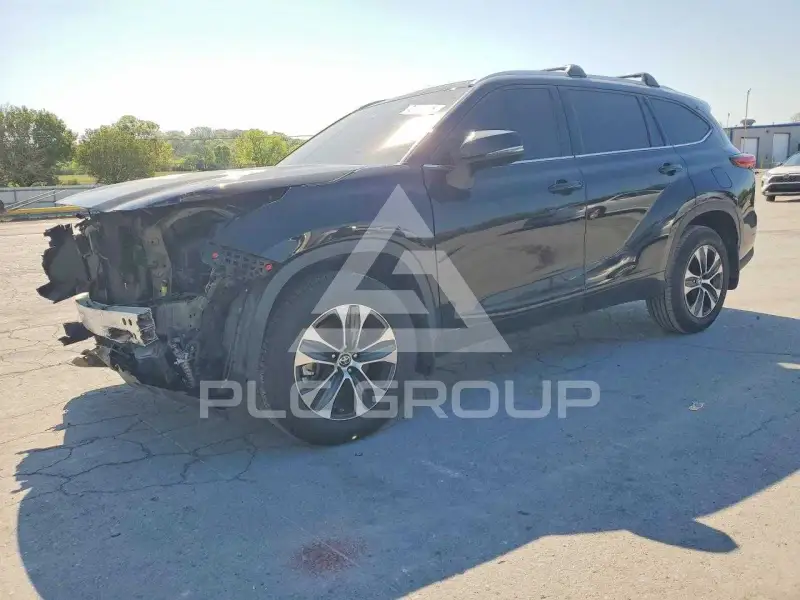 2022 Toyota Highlander фото