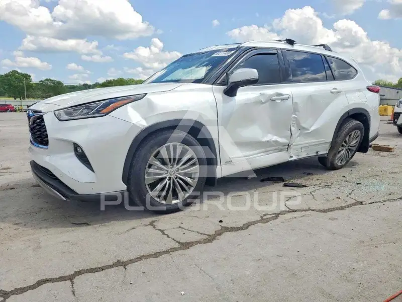 2022 Toyota Highlander фото