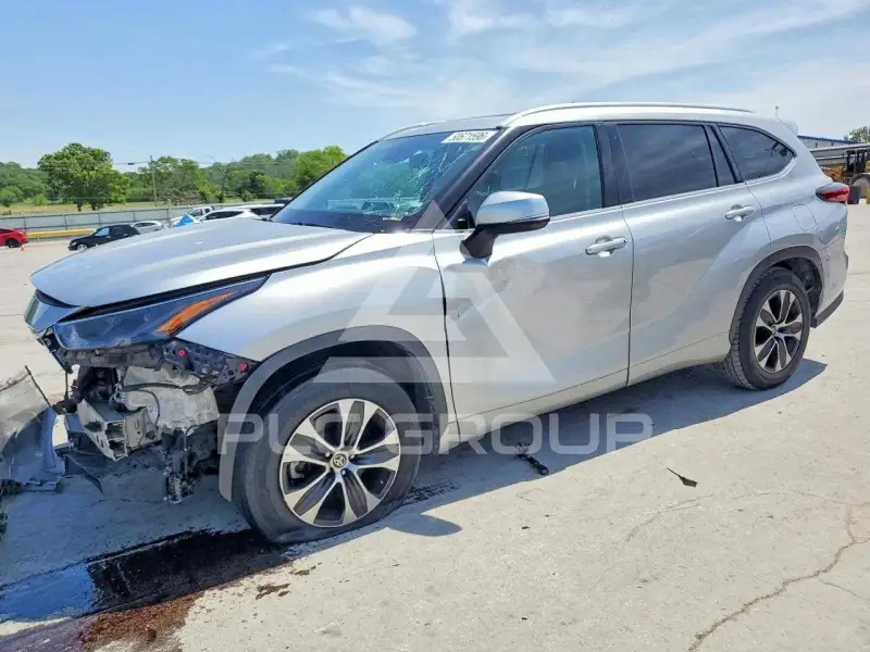 2022 Toyota Highlander фото