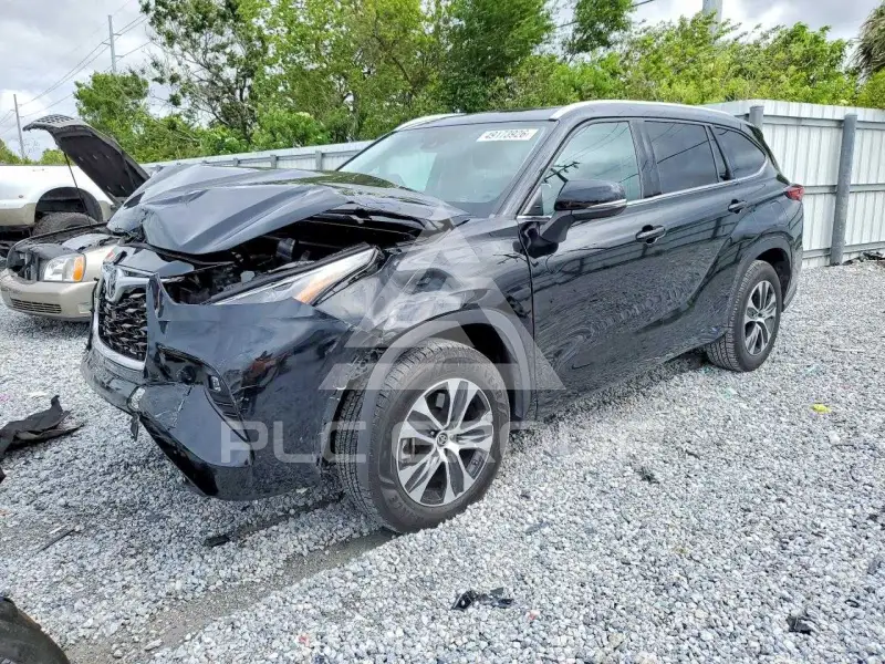 2022 Toyota Highlander фото