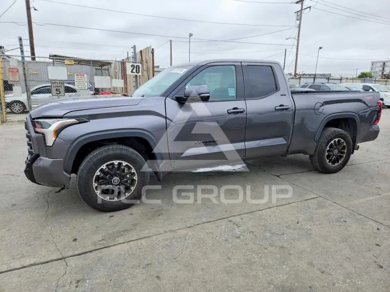 2022 Toyota TUNDRA фото