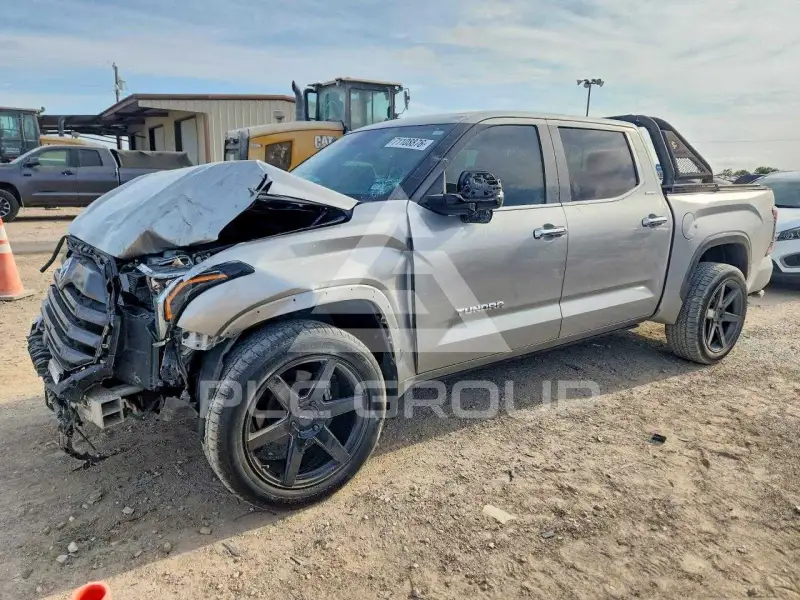 2022 Toyota TUNDRA фото