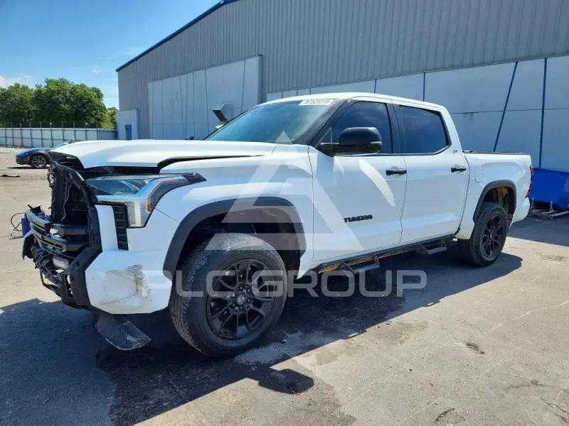 2022 Toyota TUNDRA фото