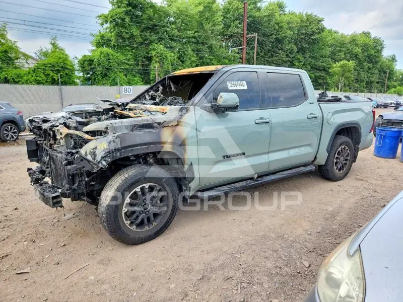 2022 Toyota TUNDRA фото