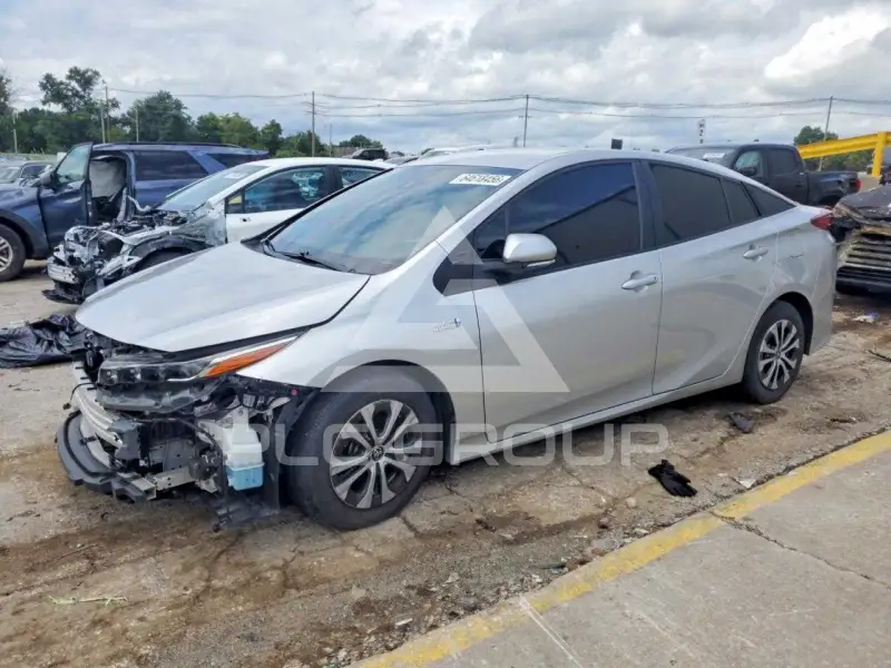 2022 Toyota PRIUS фото