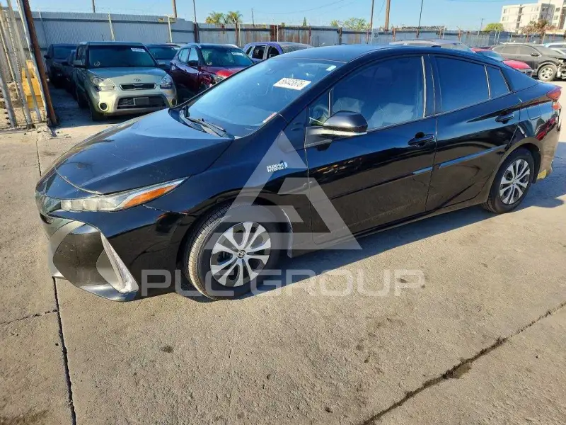 2022 Toyota PRIUS photo