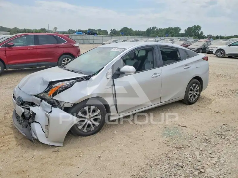 2022 Toyota PRIUS фото