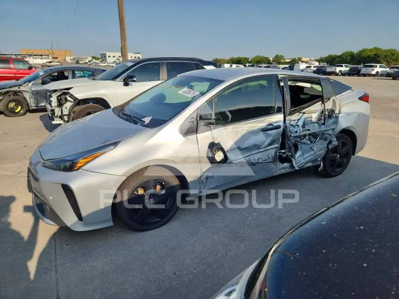 2022 Toyota PRIUS фото