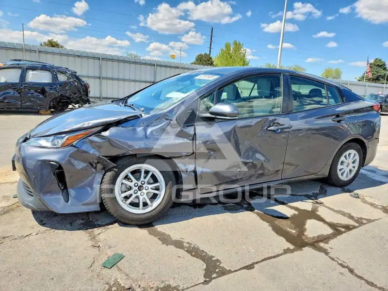 2022 Toyota PRIUS фото