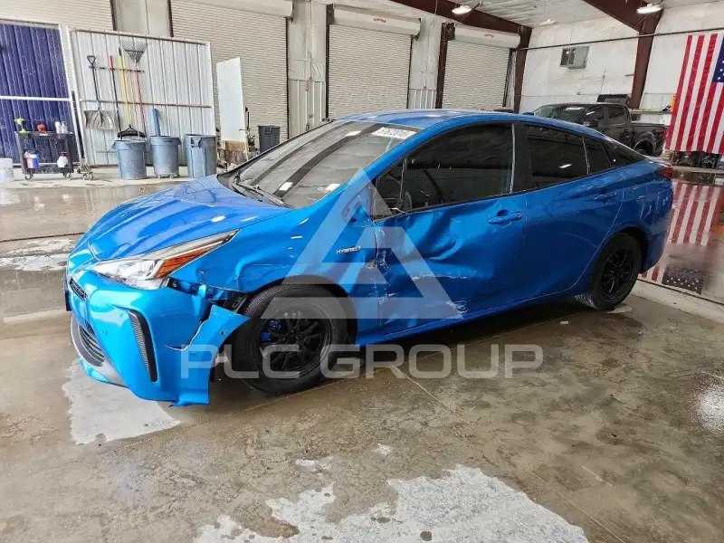 2022 Toyota PRIUS photo