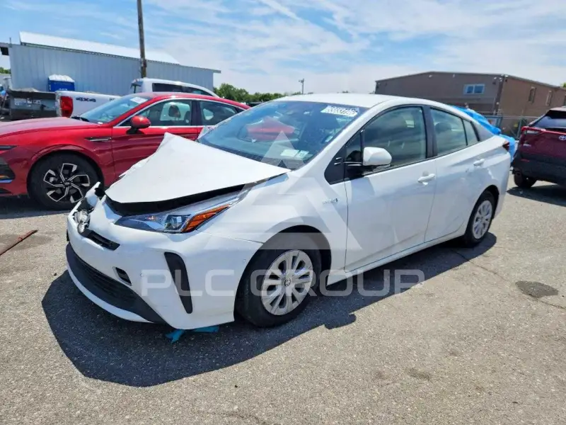 2022 Toyota PRIUS photo