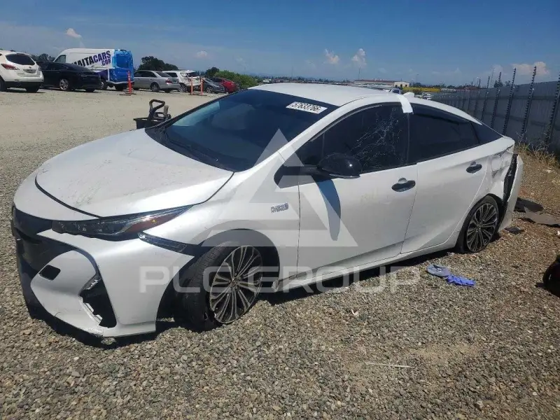 2022 Toyota PRIUS photo