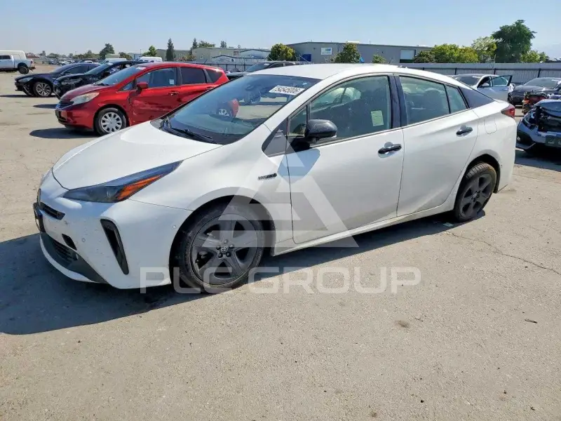 2022 Toyota PRIUS фото