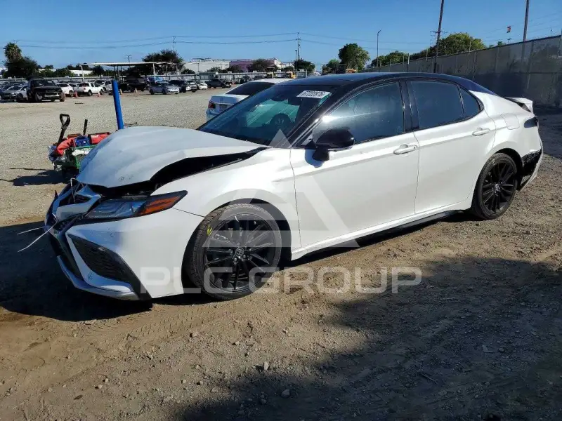 2022 Toyota CAMRY фото