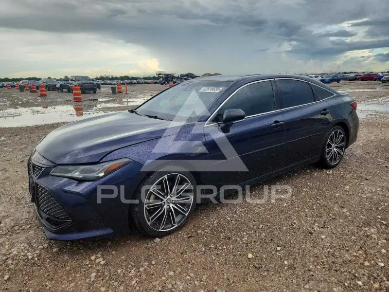 2022 Toyota AVALON фото