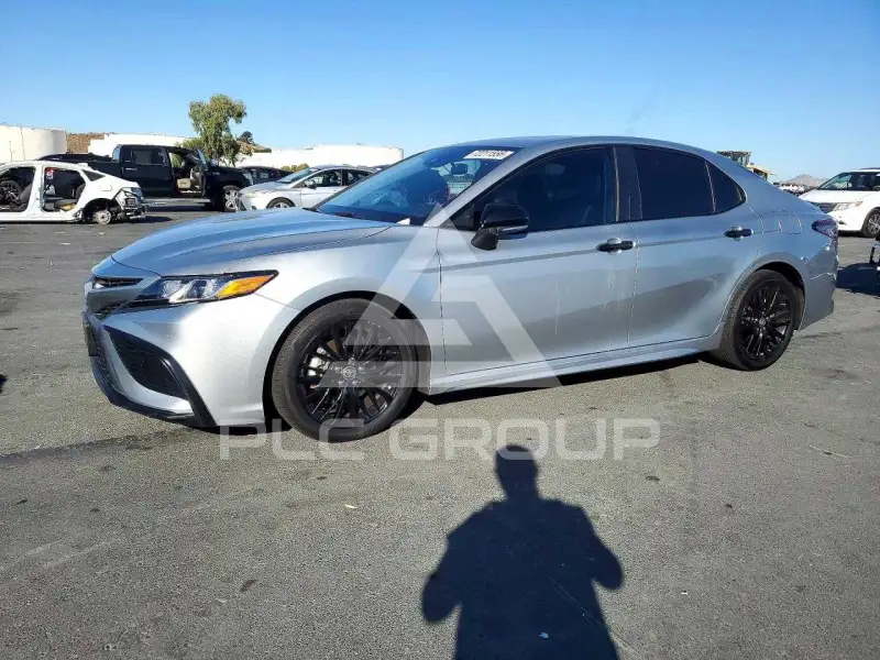 2022 Toyota CAMRY фото