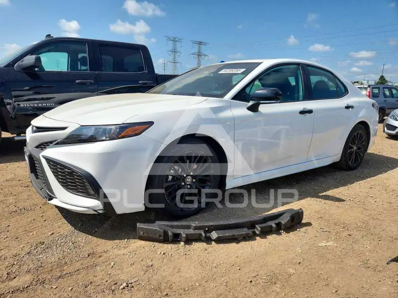 2022 Toyota CAMRY фото
