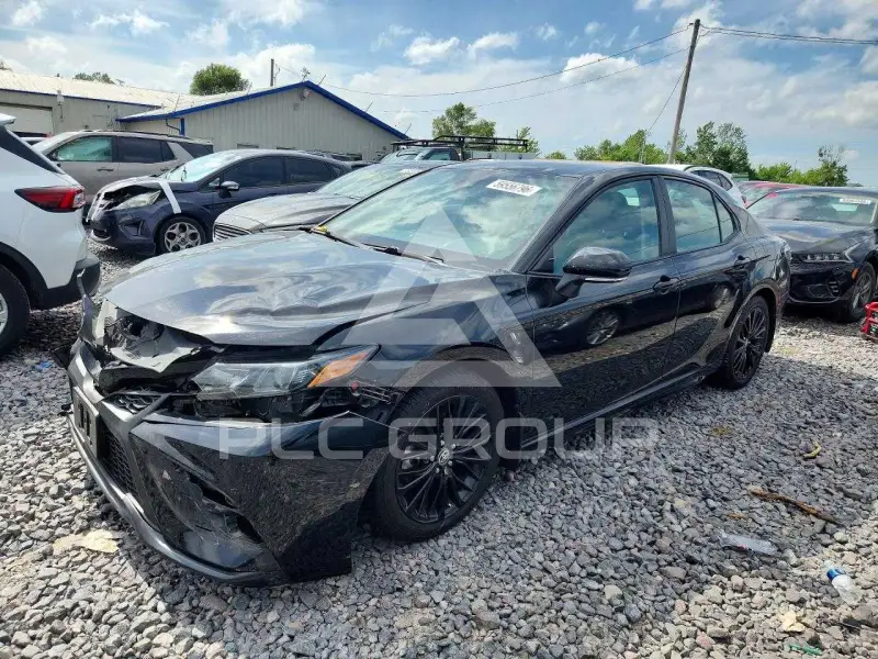 2022 Toyota CAMRY фото