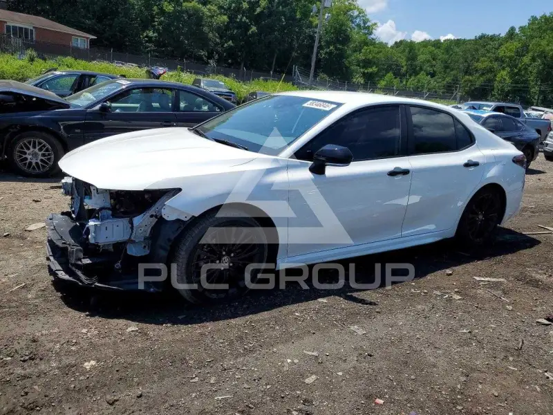 2022 Toyota CAMRY фото