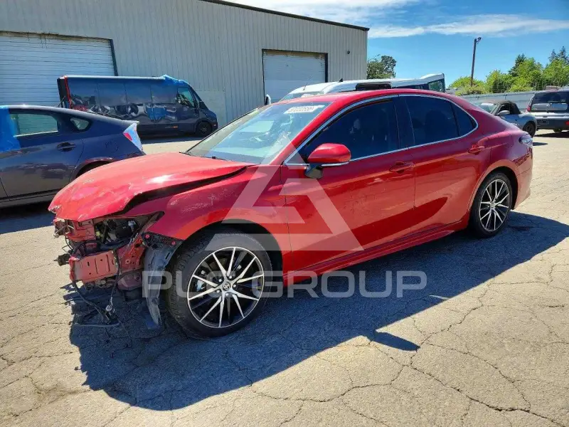 2022 Toyota CAMRY фото