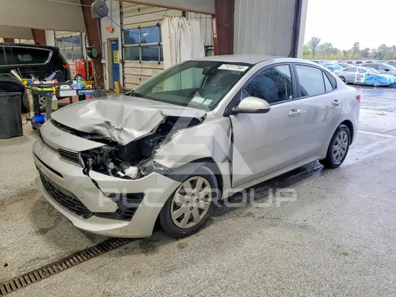 2022 KIA Rio фото