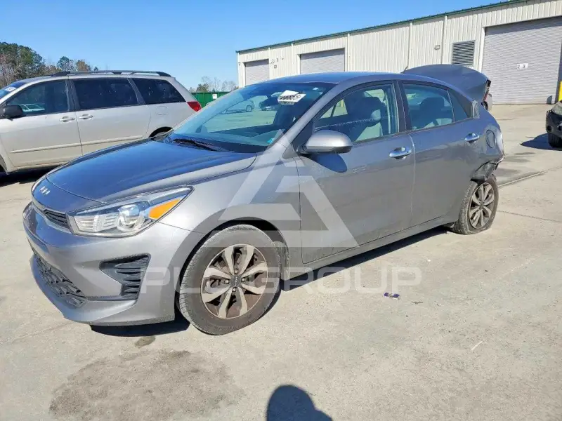 2022 KIA Rio фото