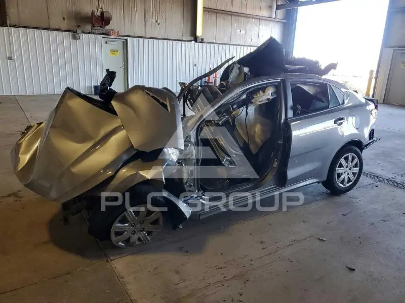 2022 KIA Rio фото