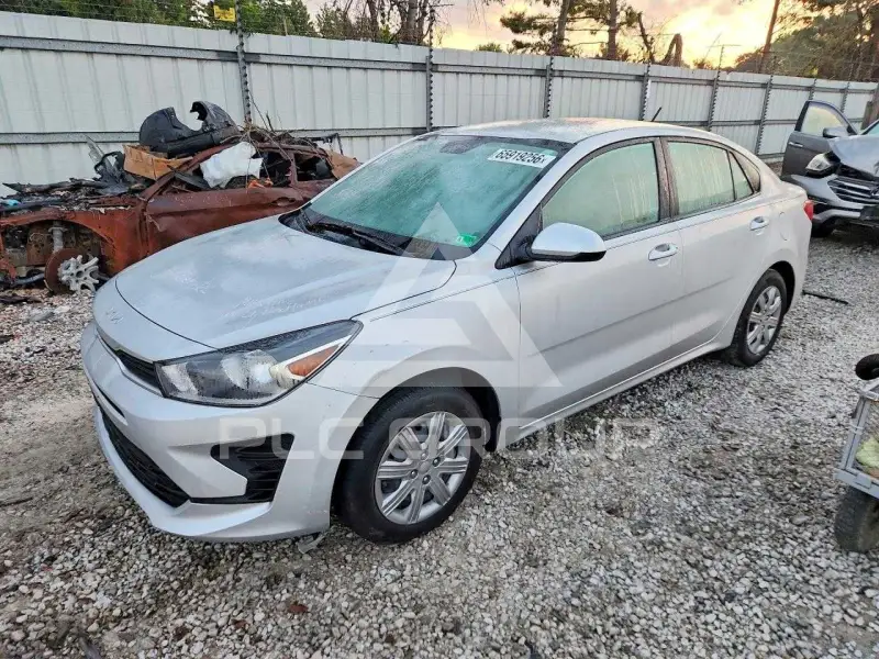 2022 KIA Rio фото