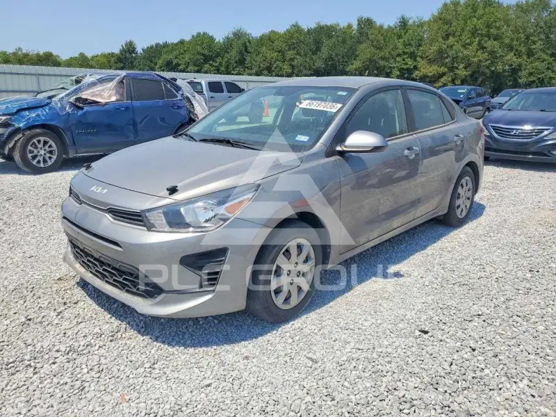 2022 KIA Rio фото