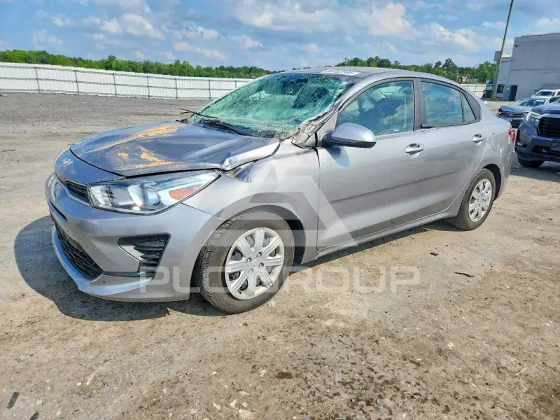 2022 KIA Rio photo