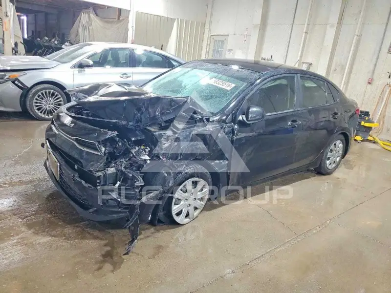 2022 KIA Rio photo