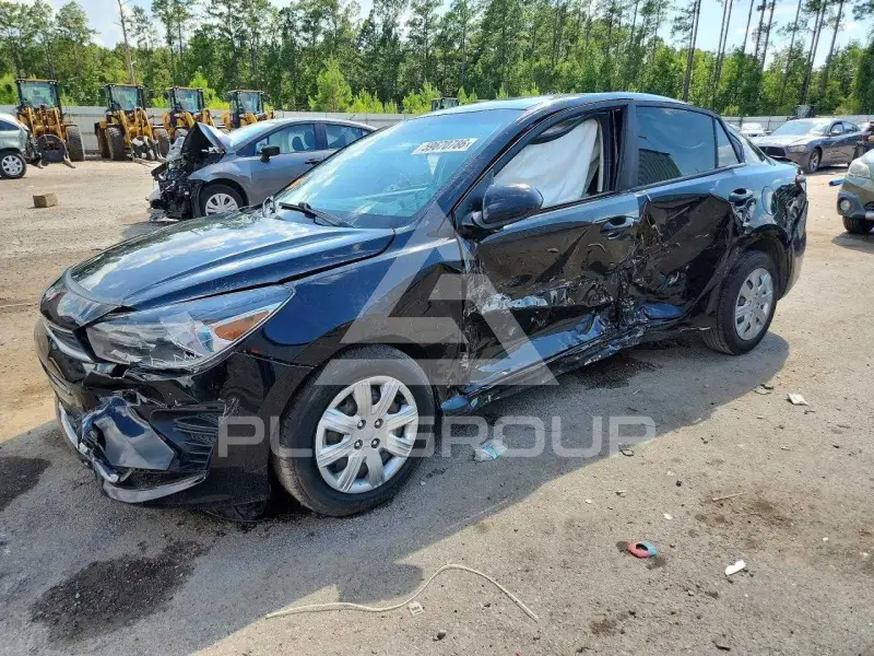 2022 KIA Rio фото