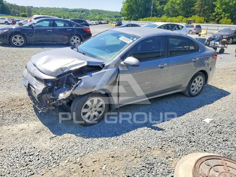 2022 KIA Rio фото