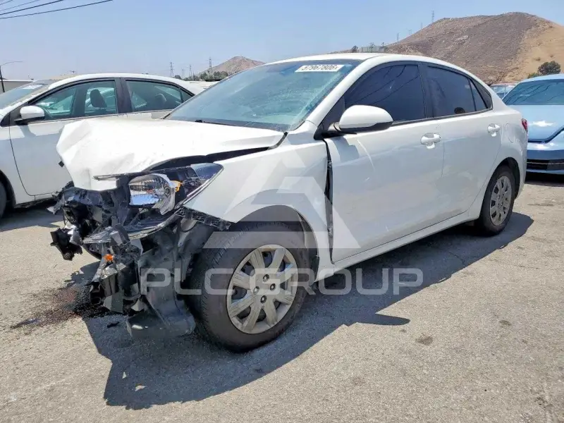 2022 KIA Rio photo