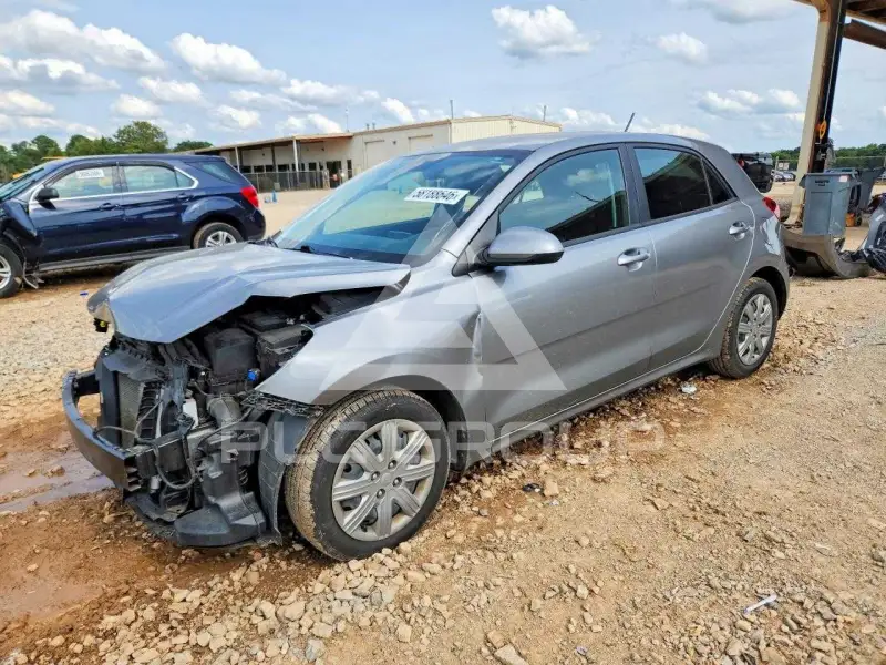 2022 KIA Rio фото