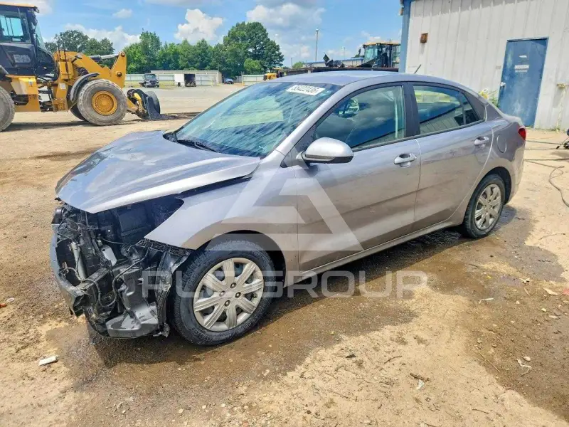 2022 KIA Rio фото