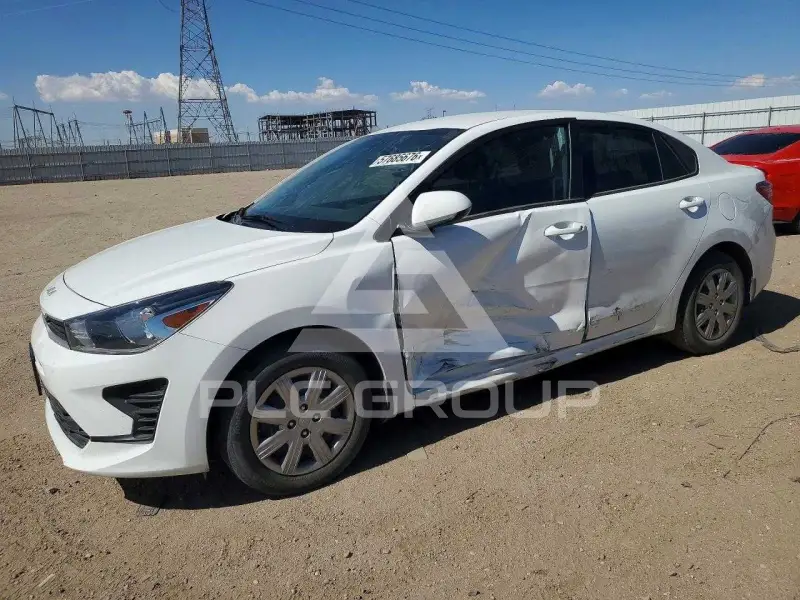 2022 KIA Rio photo