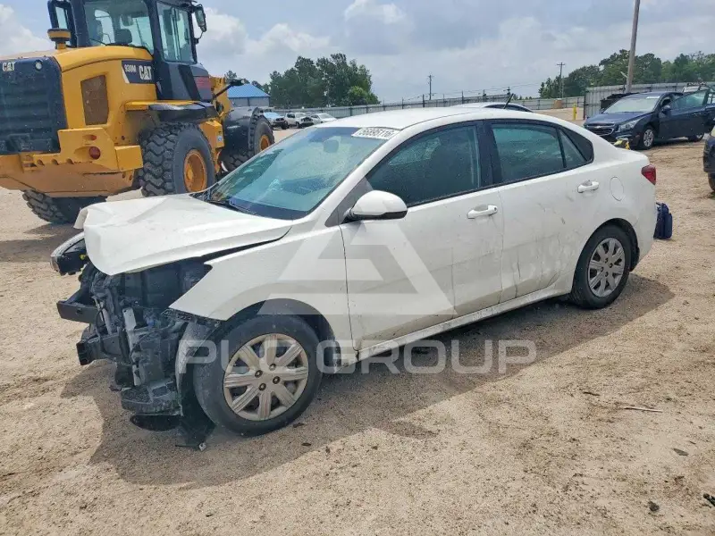 2022 KIA Rio photo