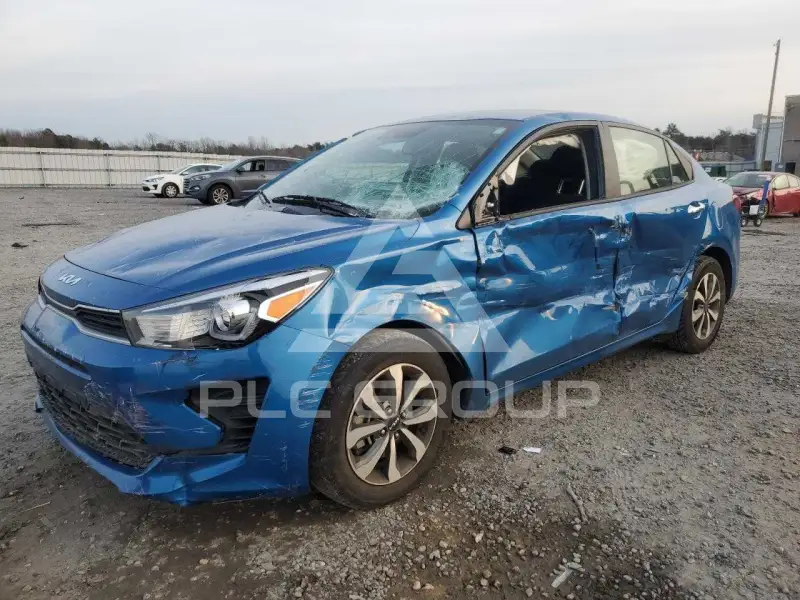 2022 KIA Rio фото