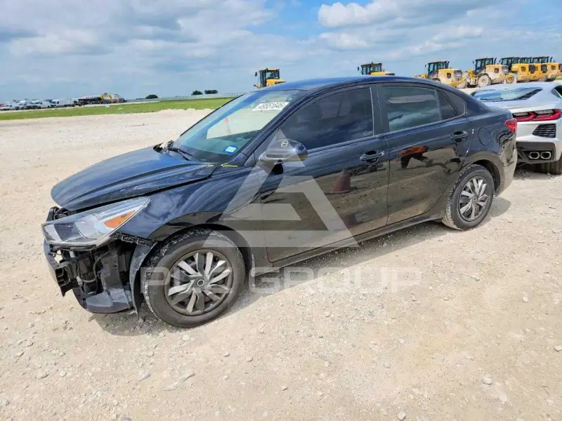 2022 KIA Rio фото