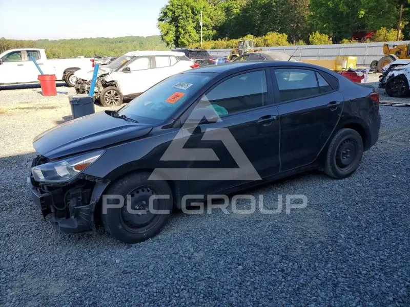 2022 KIA Rio photo