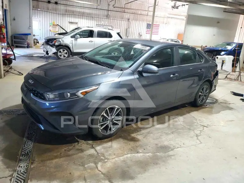 2022 KIA Forte photo